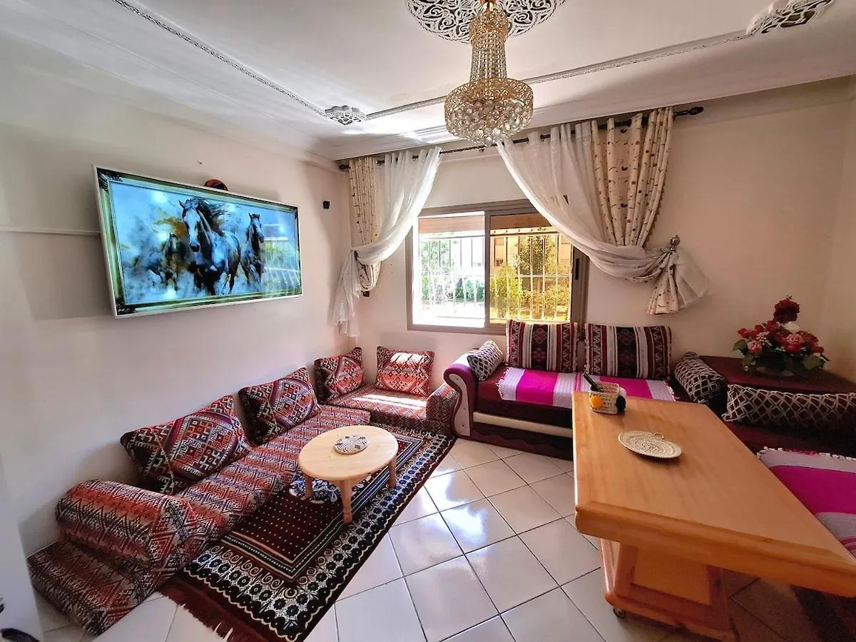 At Our Place, You Are At Home Warmth And Comfo 阿加迪尔